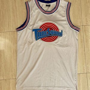 Lola Looney Tunes Tyne Squad Jersey XXL